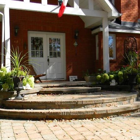 Casselman Maple Woods B&B 외부 사진