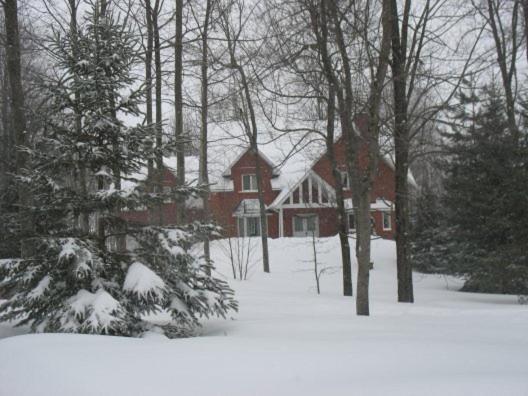 Casselman Maple Woods B&B 외부 사진